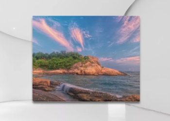 Southwest Cheung Chau at Sunset Framed Canvas Print 20×16 inches